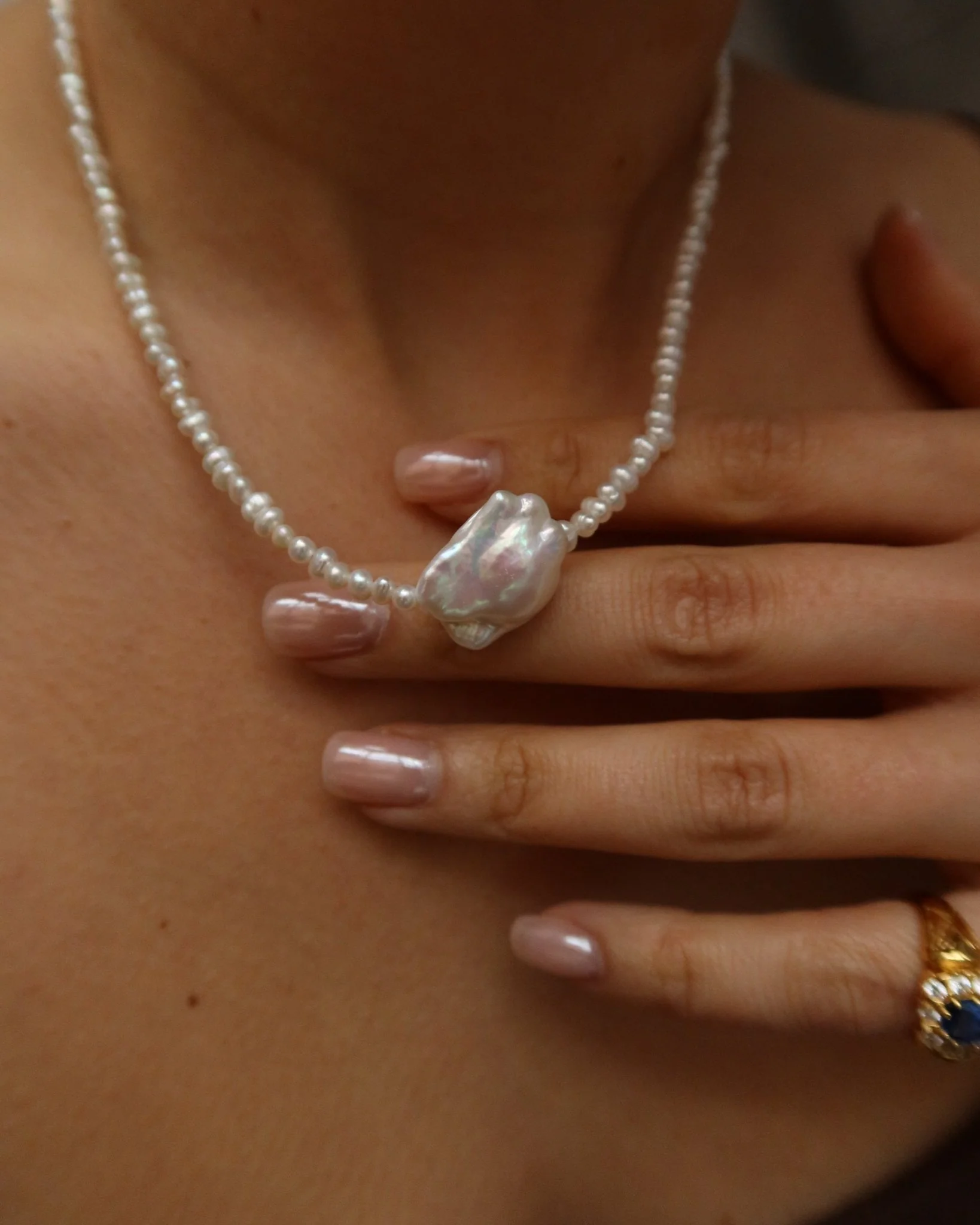 OLIVIA BAROQUE PEARL NECKLACE - Image 8