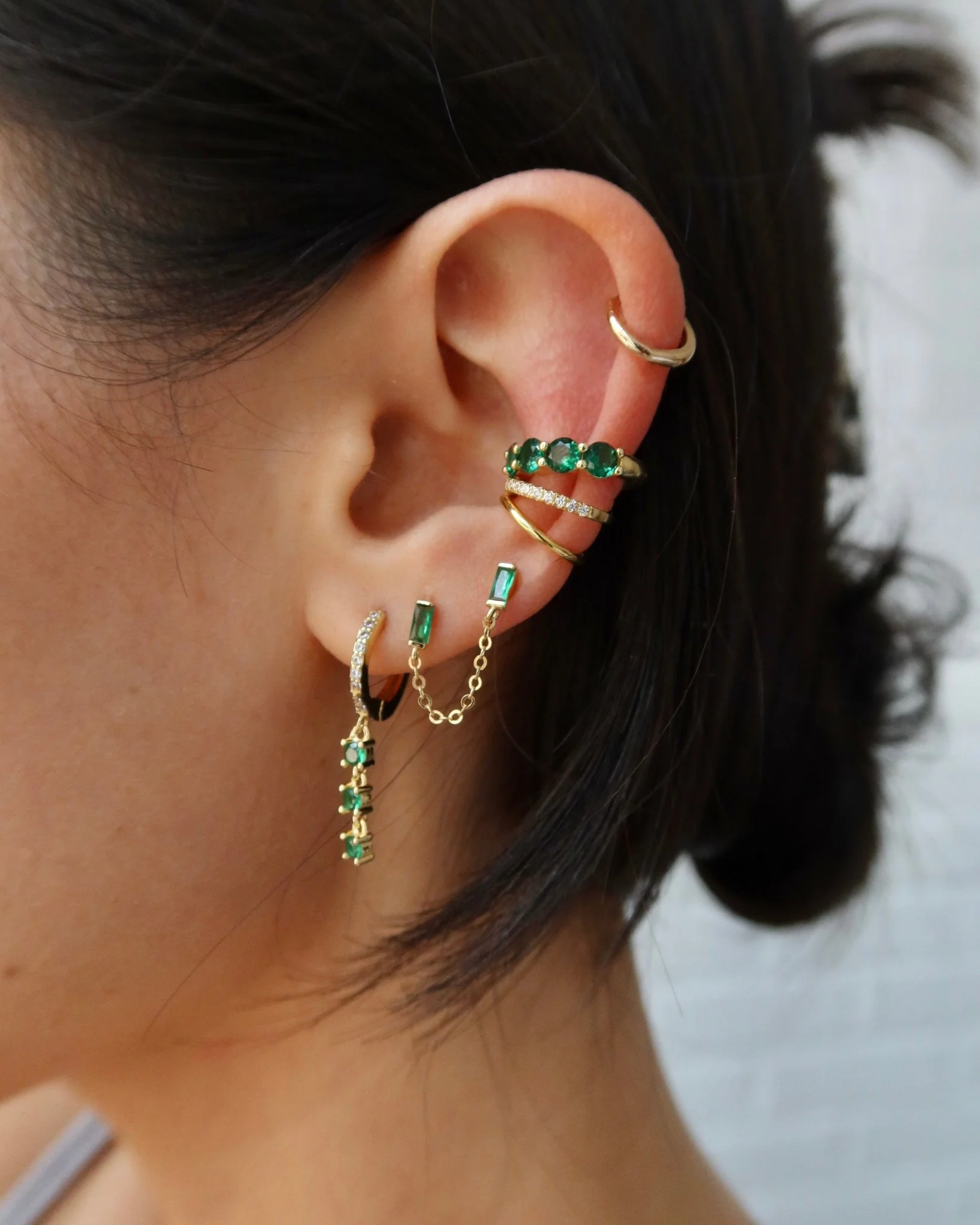 NINA GREEN SPARKLE EAR CUFF - Image 3