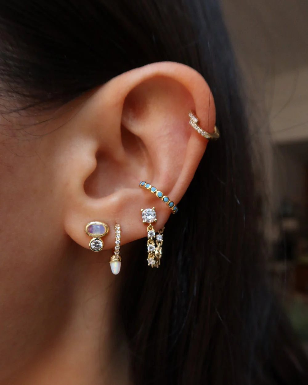 NOA BLUE BEZEL EAR CUFF - Image 4